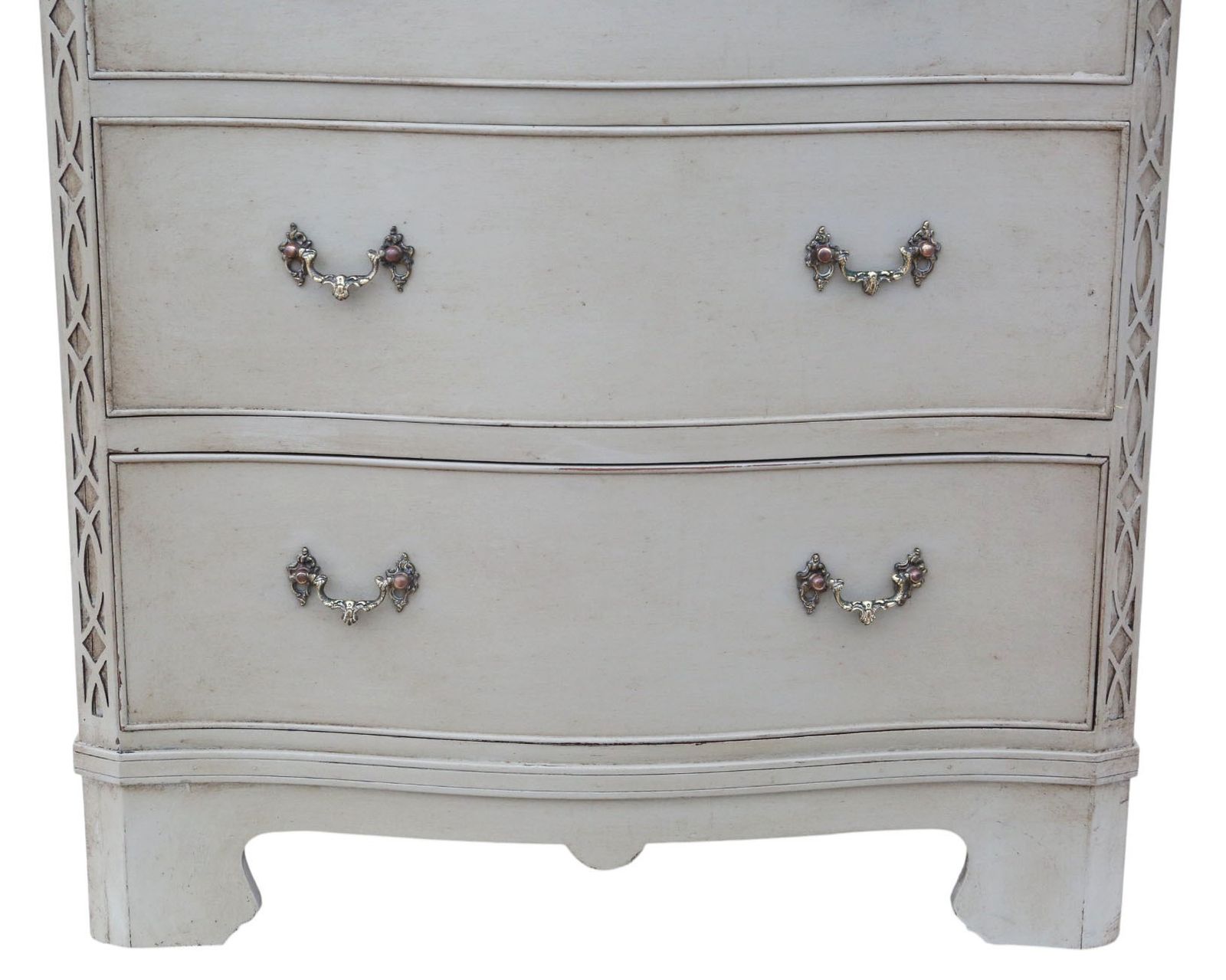 Vintage Georgian Revival Painted Serpentine Chest Of Drawers – Mid 20th Century Quality Furniture photo buy