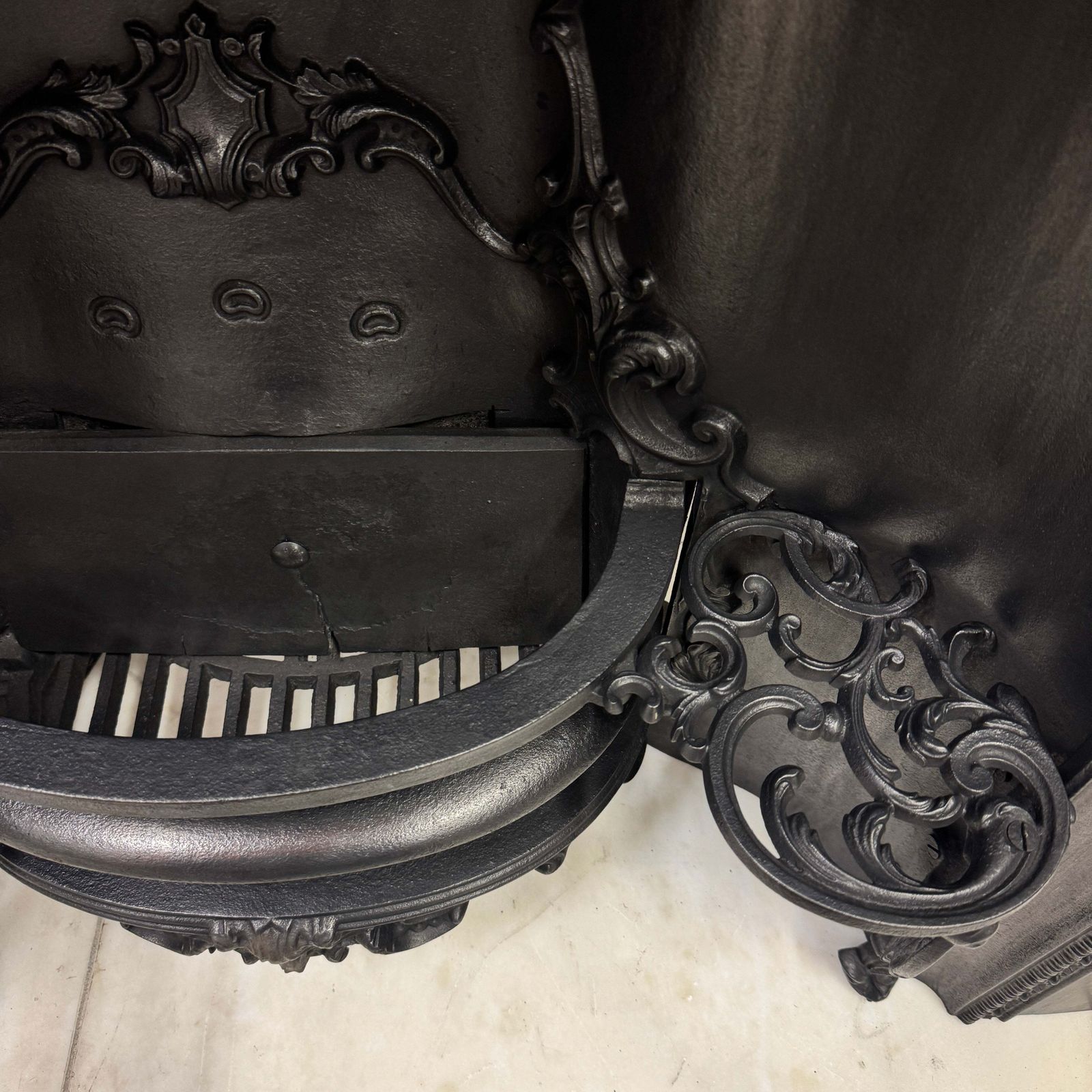 Antique Ornate Georgian Cast Iron Hob Grate Insert photo 2000.0