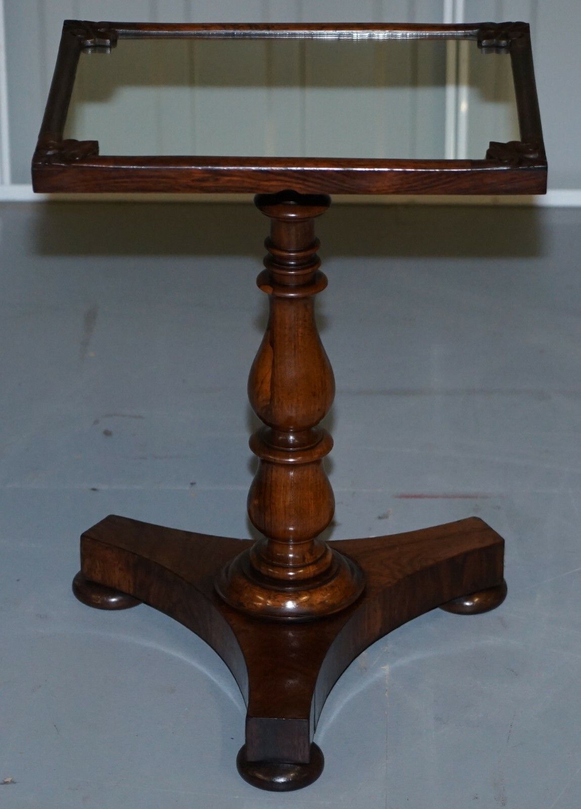 Pair Of Stunning Original 1830 William IV Rosewood Mirrored Top Side Lamp Tables photo for sale