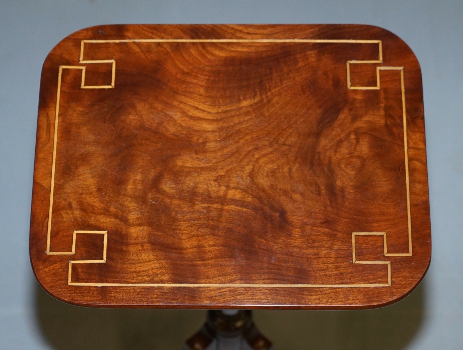 Pair Of Vintage Flamed Walnut & Inlaid Regency Style Tripod Side End Lamp Tables photo 2750.0