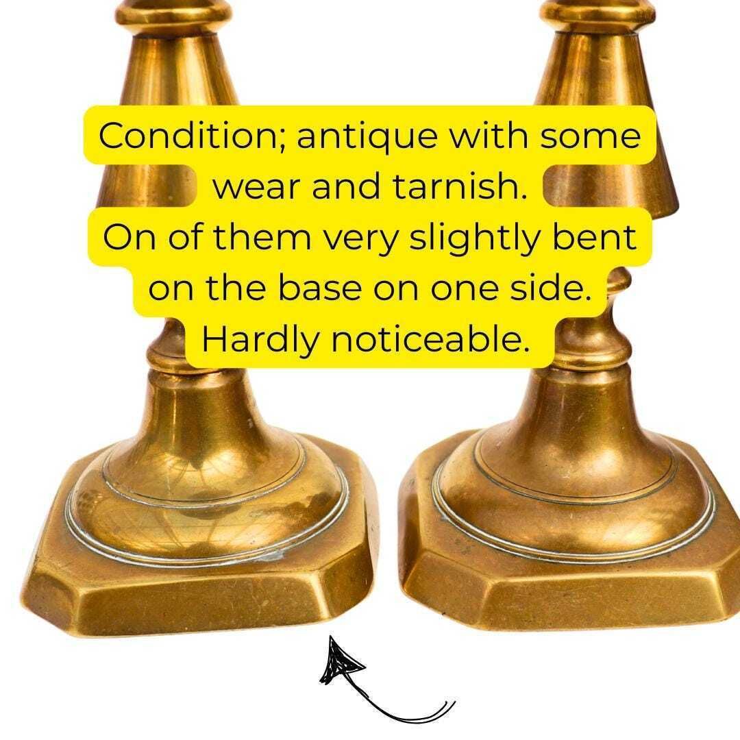 Large And Chunky Pair Of Victorian Brass Candlesticks Pair H 10.7'' photo 95.0