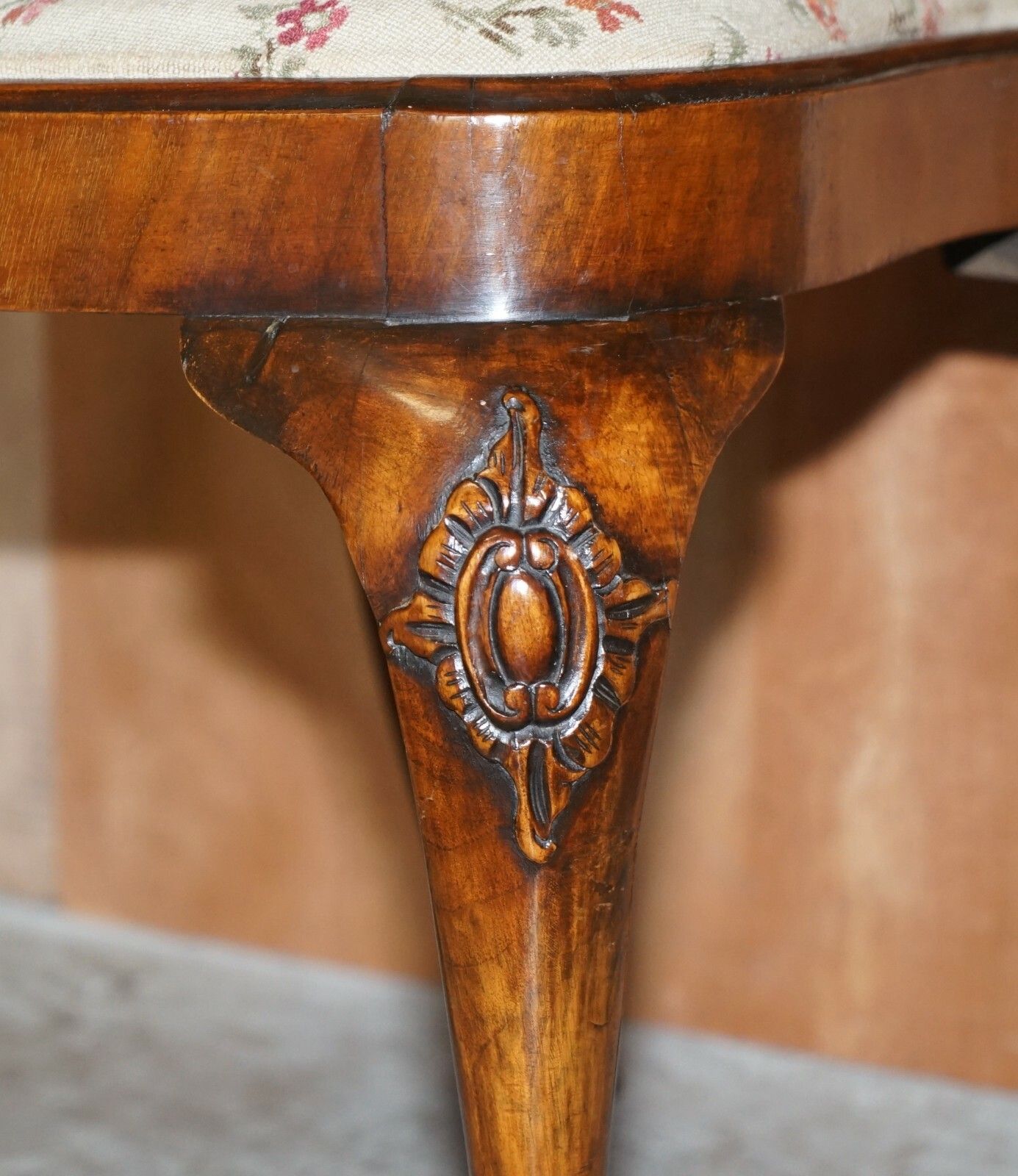 Six Victorian 1880 Walnut Shepherds Crook Dining Chairs With Claw & Ball Feet photo vinterior