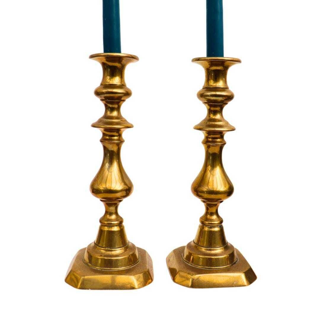 Large And Chunky Pair Of Victorian Brass Candlesticks Holders Pair H 10.7'' photo 95.0