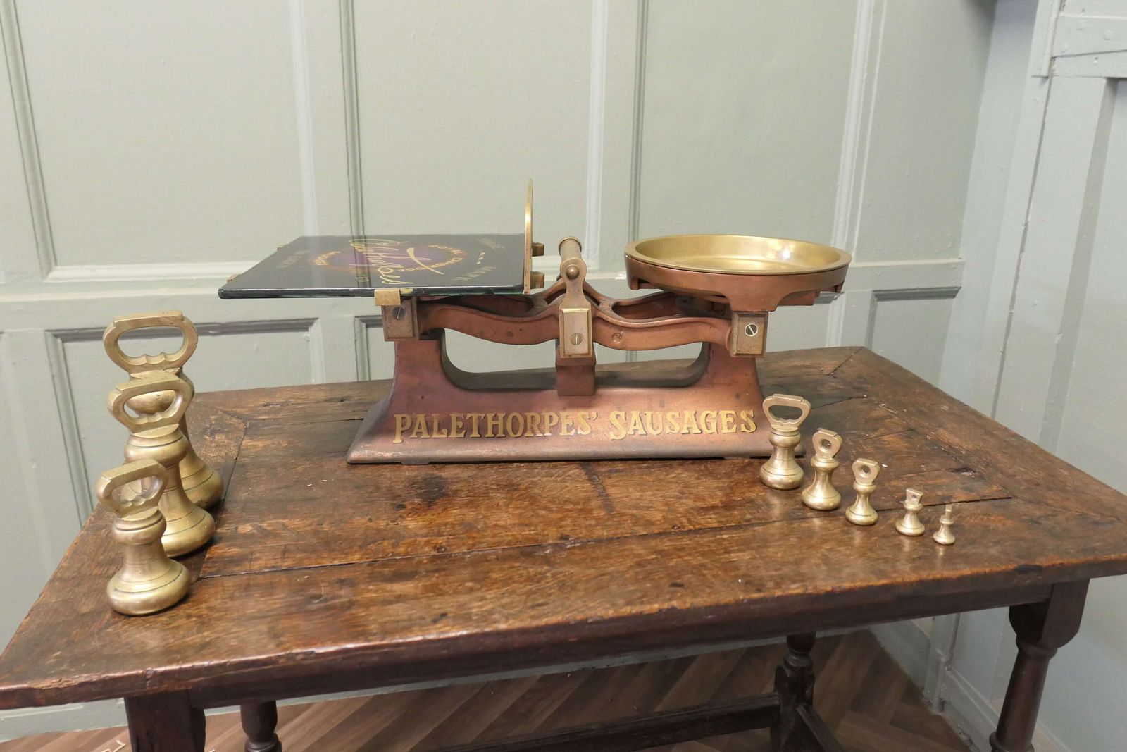 Palethorpes Butcher’s Balance Scales, Advertising Sausages photo vinterior