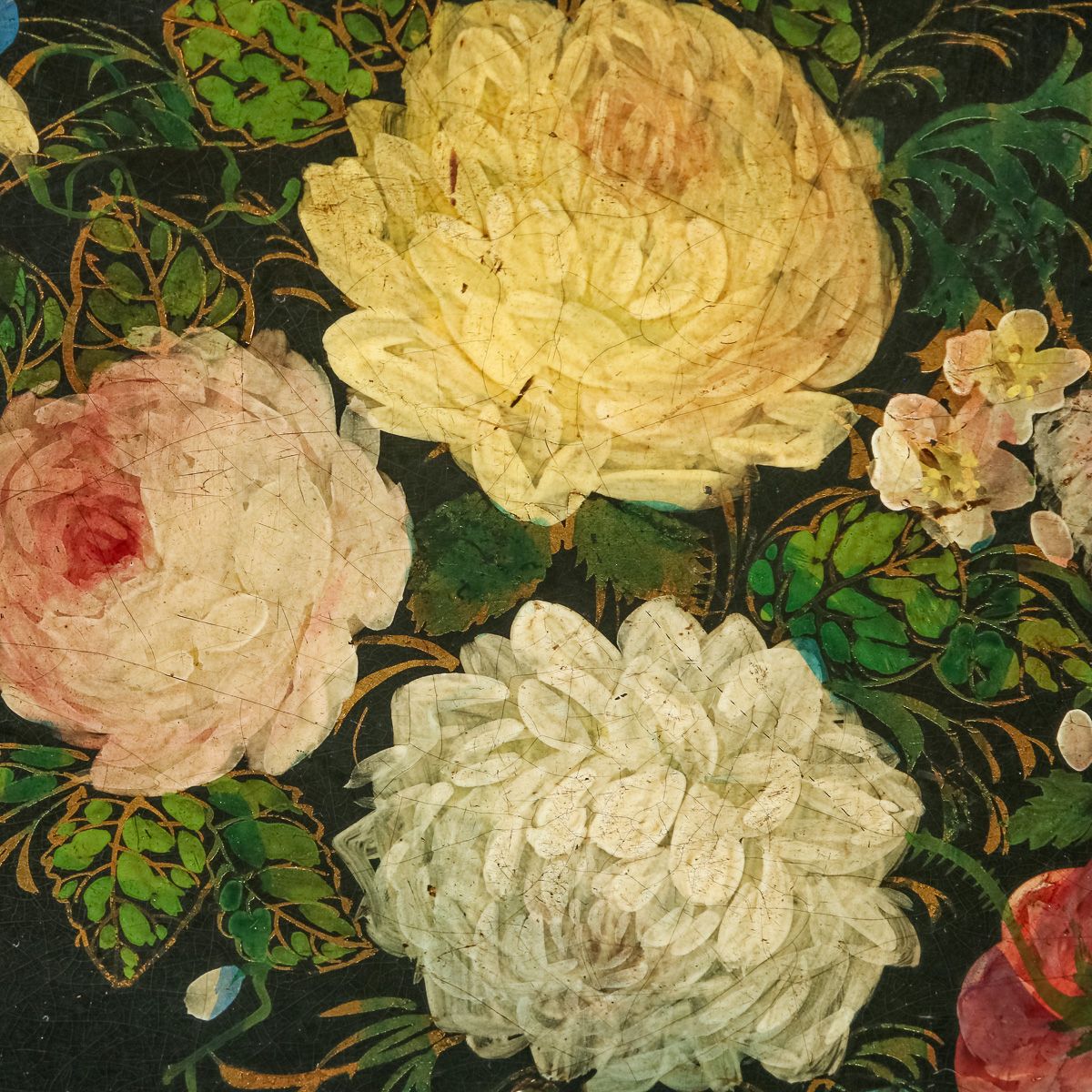 photo vinterior English Victorian Ebonised Chinoiserie Floral Papier Mâché Drinks Butlers Serving Tray (Circa 1870)