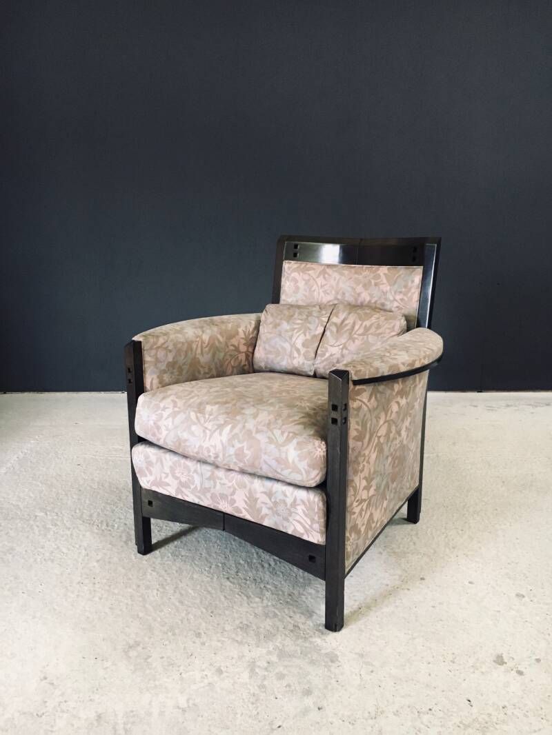 photo for sale Postmodern Design "Peggy" Lounge Chair Set Van Umberto Asnago Voor Giorgetti, Italië, Ca. Jaren 1980