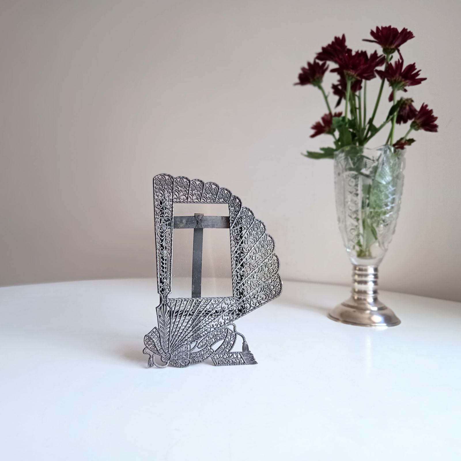 Antique Jugendstil Faux Filigree Curtain Shaped Tabletop Easel Stand Photo Frame Impressed Toleware C 1900