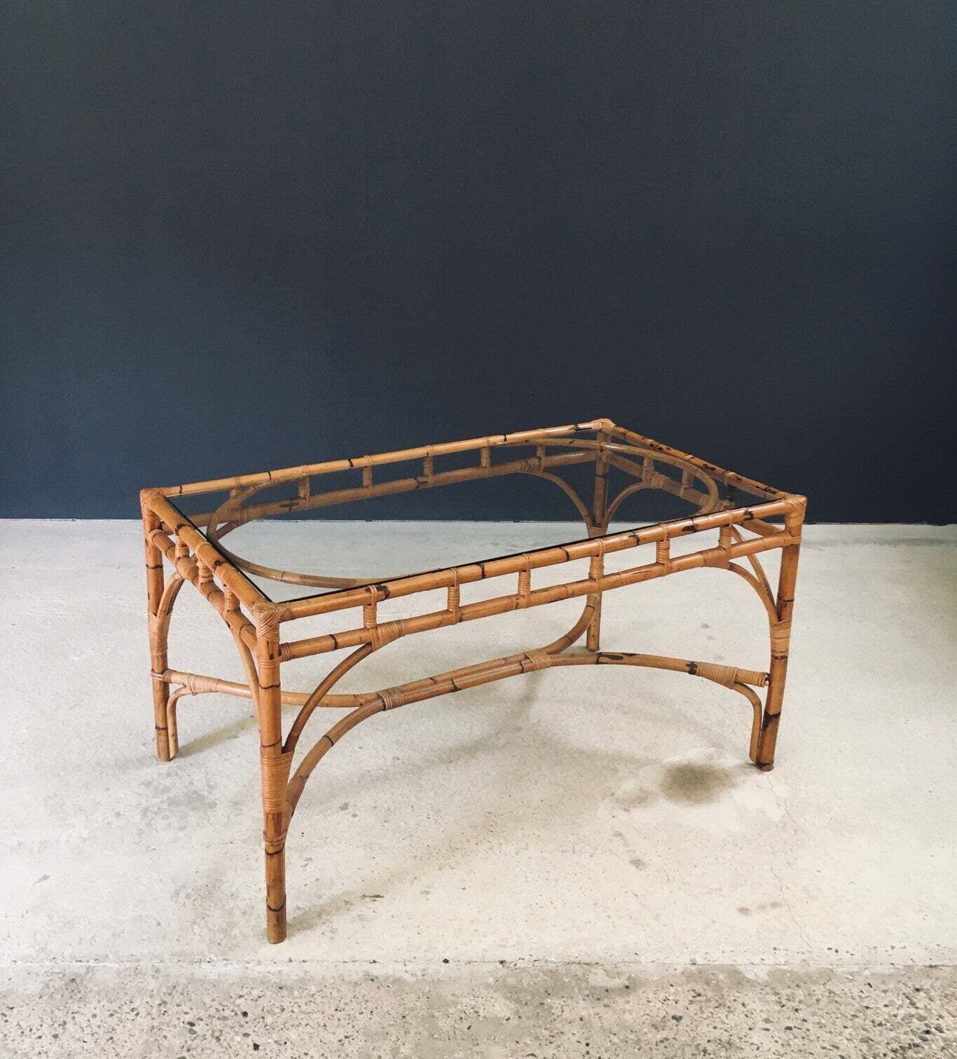 Mid Century Design Chippendale Stijl Bamboe Eettafel, Italië, Ca. Jaren 1960 photo vinterior