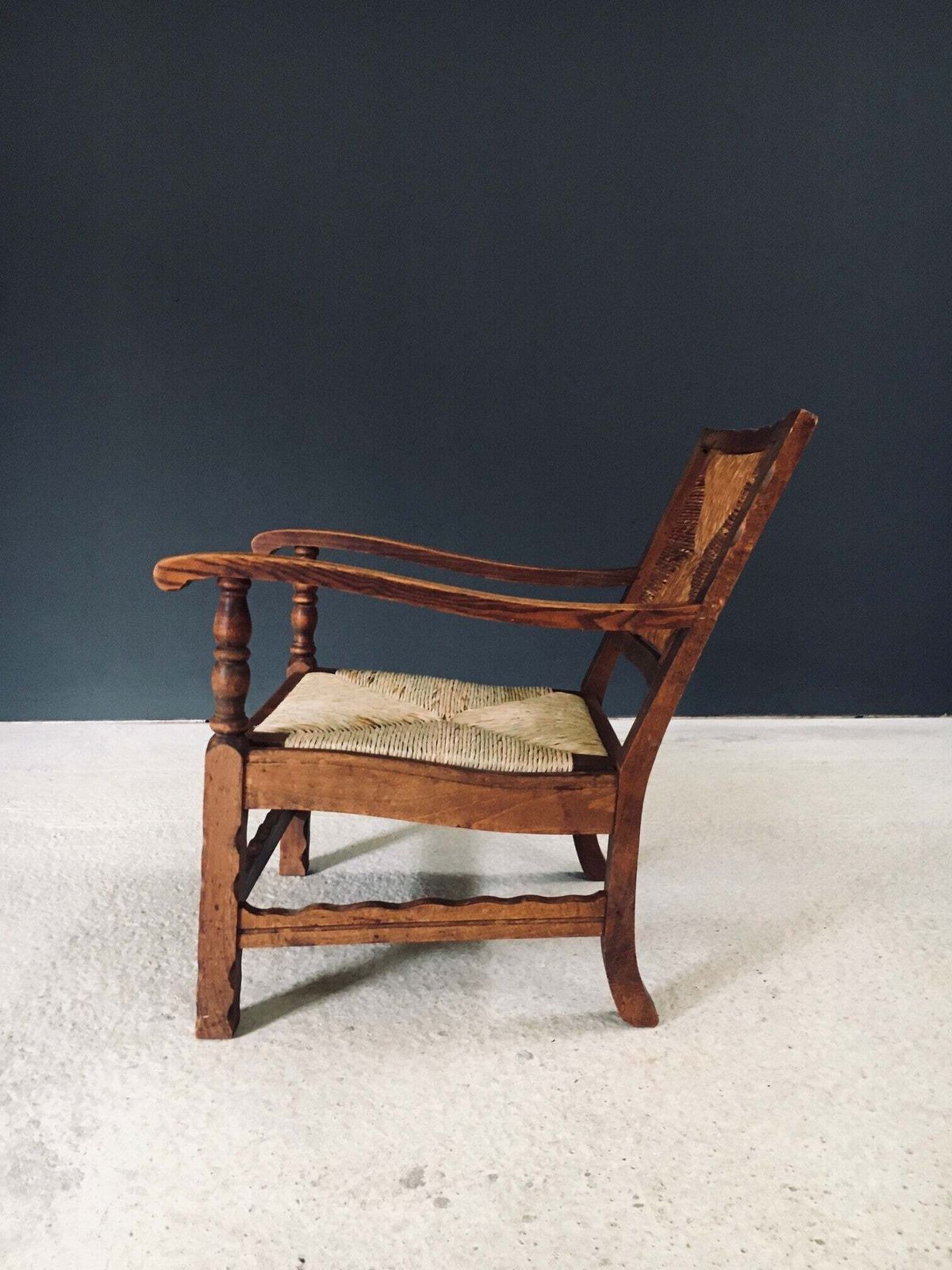 photo buy Arts & Crafts Handcrafted Low Lounge Armchairs, Belgium 1920's / 2