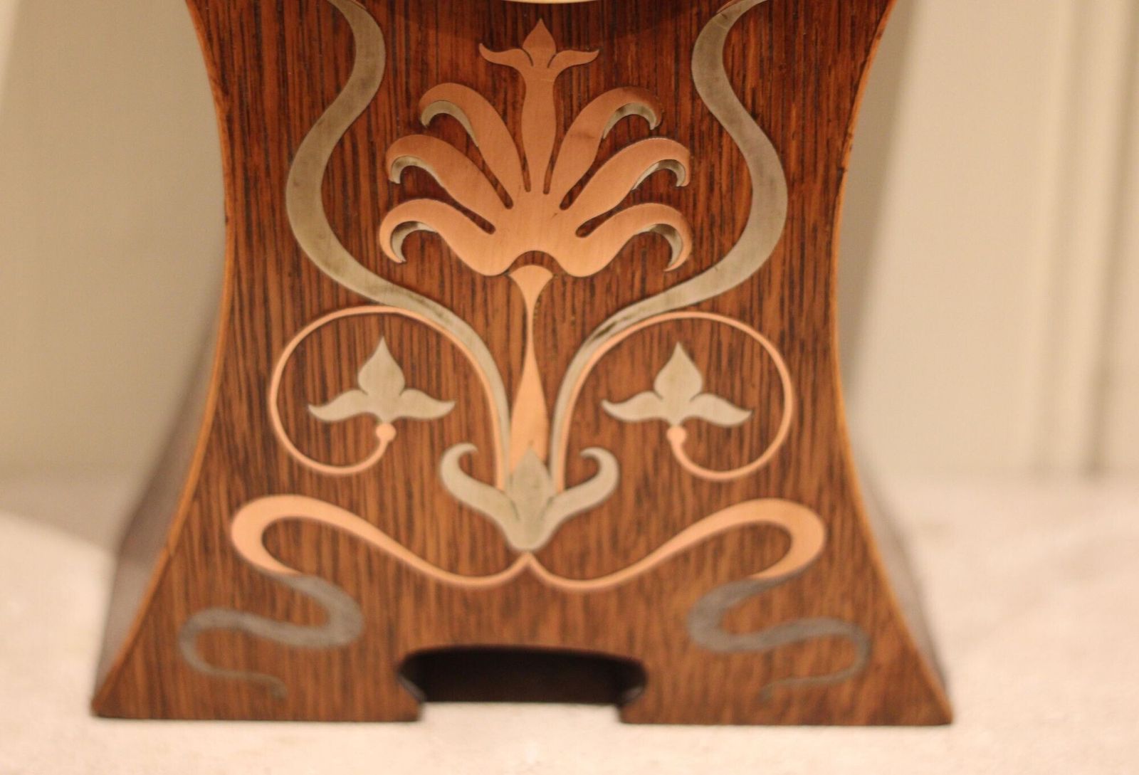 Arts & Crafts Oak Mantel Clock photo vinterior