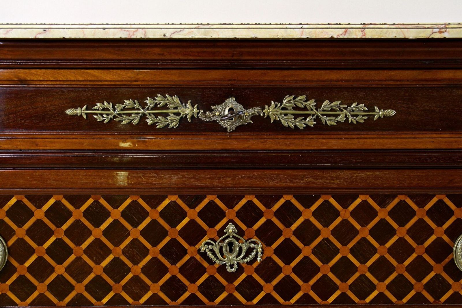 photo vintage 19th Century Transitional Marquetry Chest Of Drawers, Mahogany, Fr Circa 1870