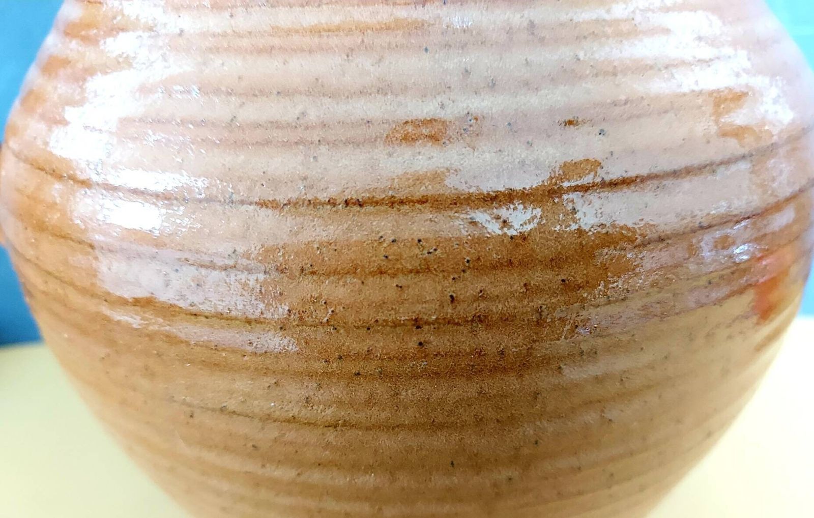 Vintage Very Large Burton Stoneware Pitcher, Handsome In Rich Caramel Glaze With Handmade Piecrust Finish To Base, 1970s photo vinterior