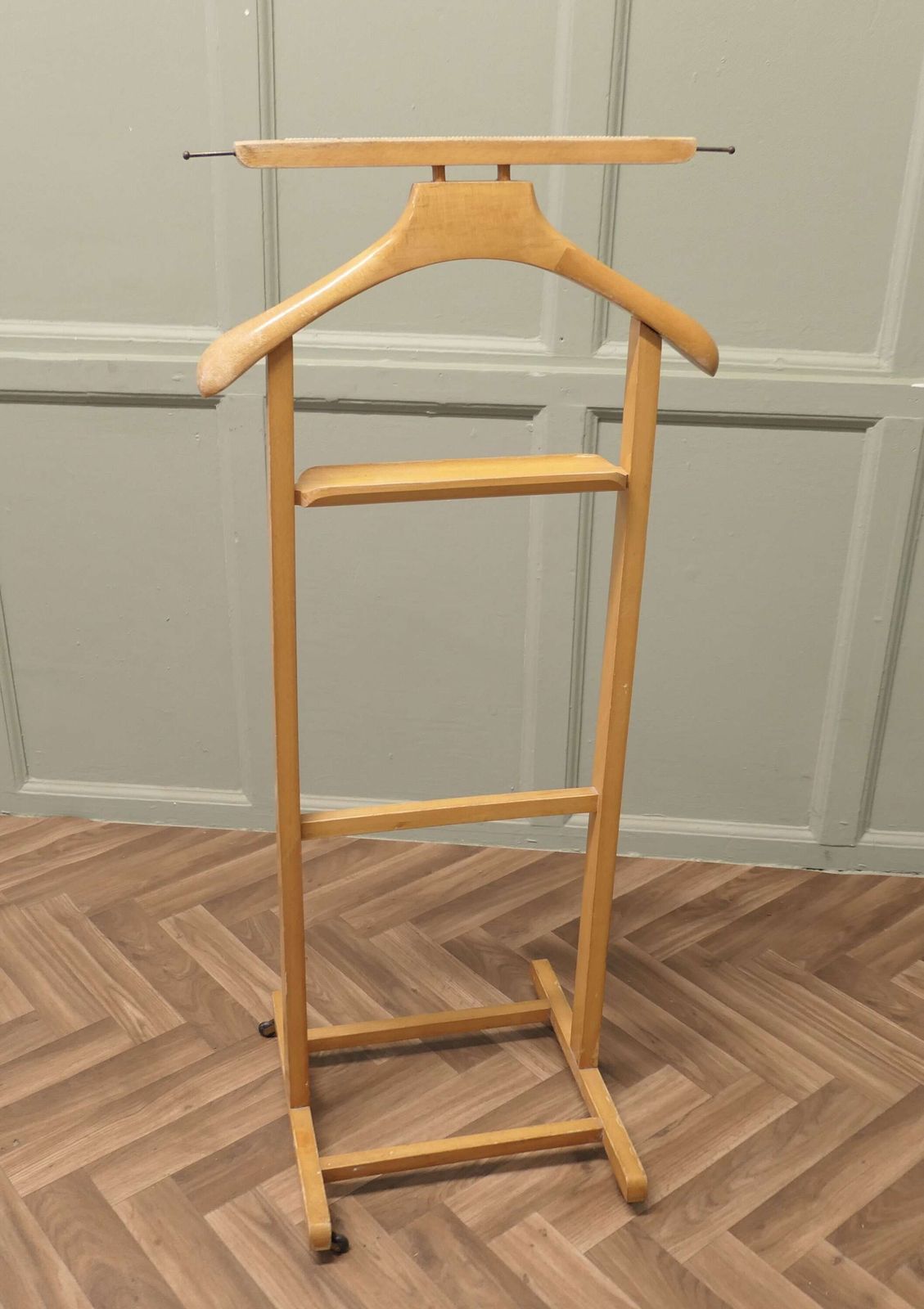 Italian Art Deco Gentleman’s Floor Standing Valet Or Suit Hanger photo 420.0