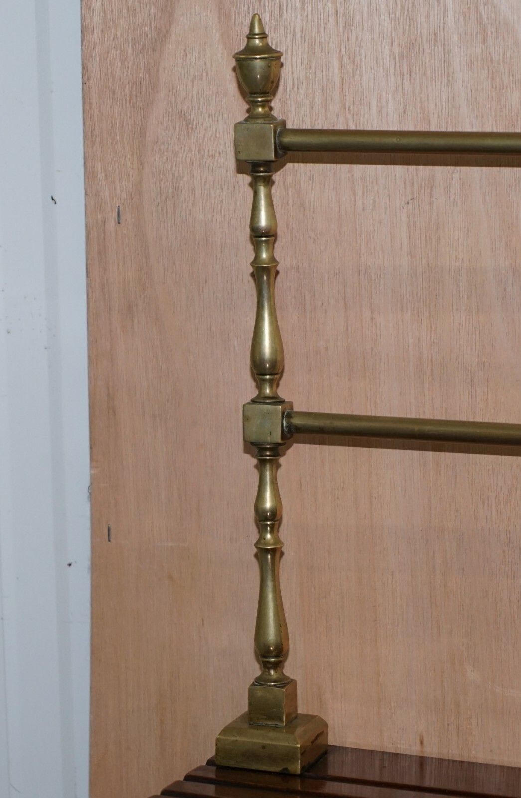 Original 1790 Georgian Irish Mahogany Sideboard With Brass Gallery Lion Handles photo vintage