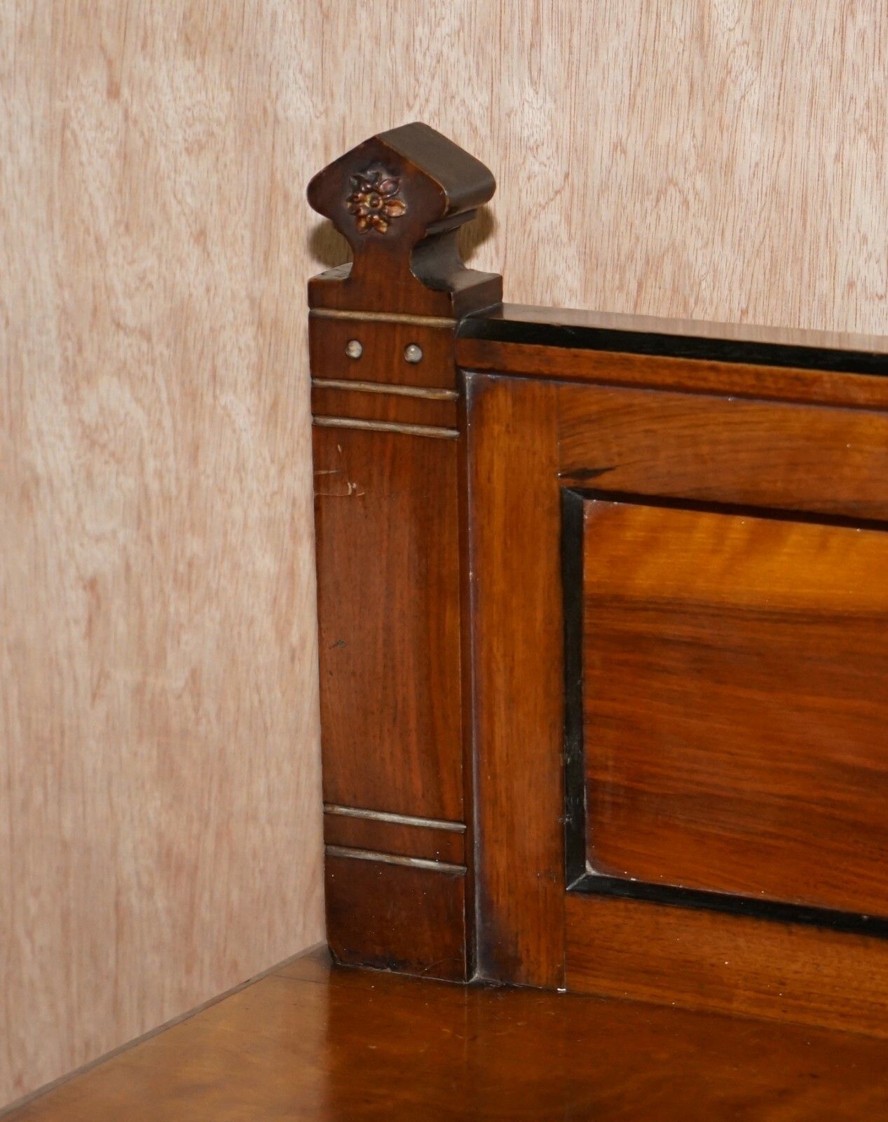 Important Gothic Pugin Style Victorian Walnut Dwarf Open Bookcase 274cm Wide photo 3300.0