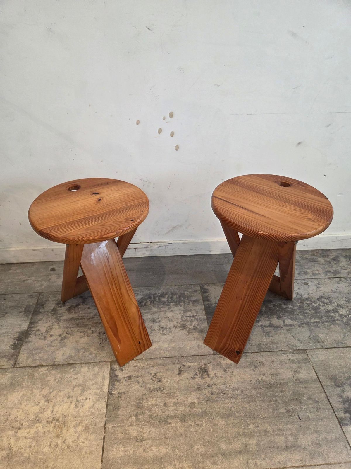 Folded  Set Of Stools In Wood, Brown Color, By Adrian Reed, France, 1970 photo vinterior