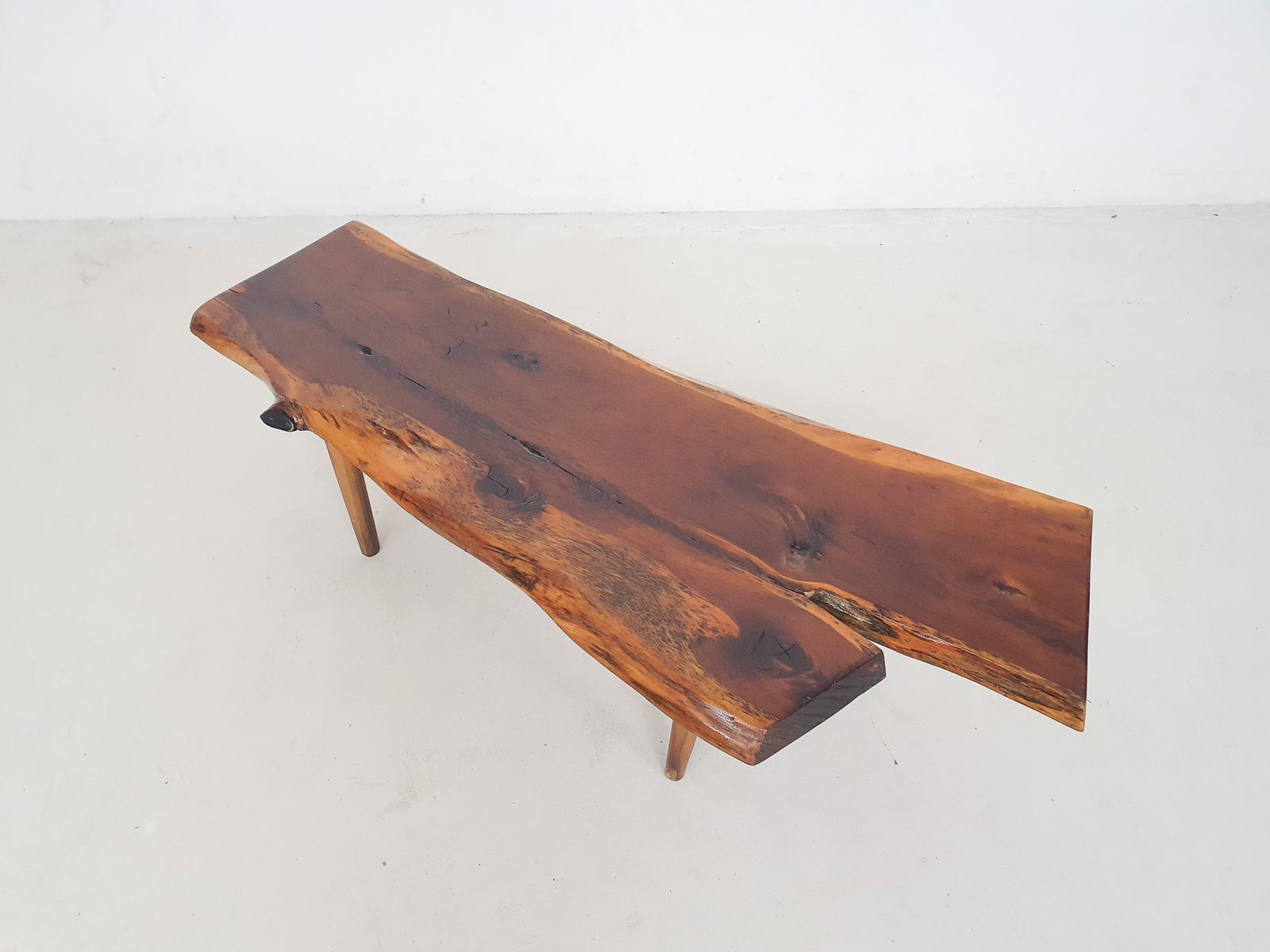 Reynolds Of Ludlow Boomstam Salontafel, Vk, Ca. Jaren 1970 photo vinterior