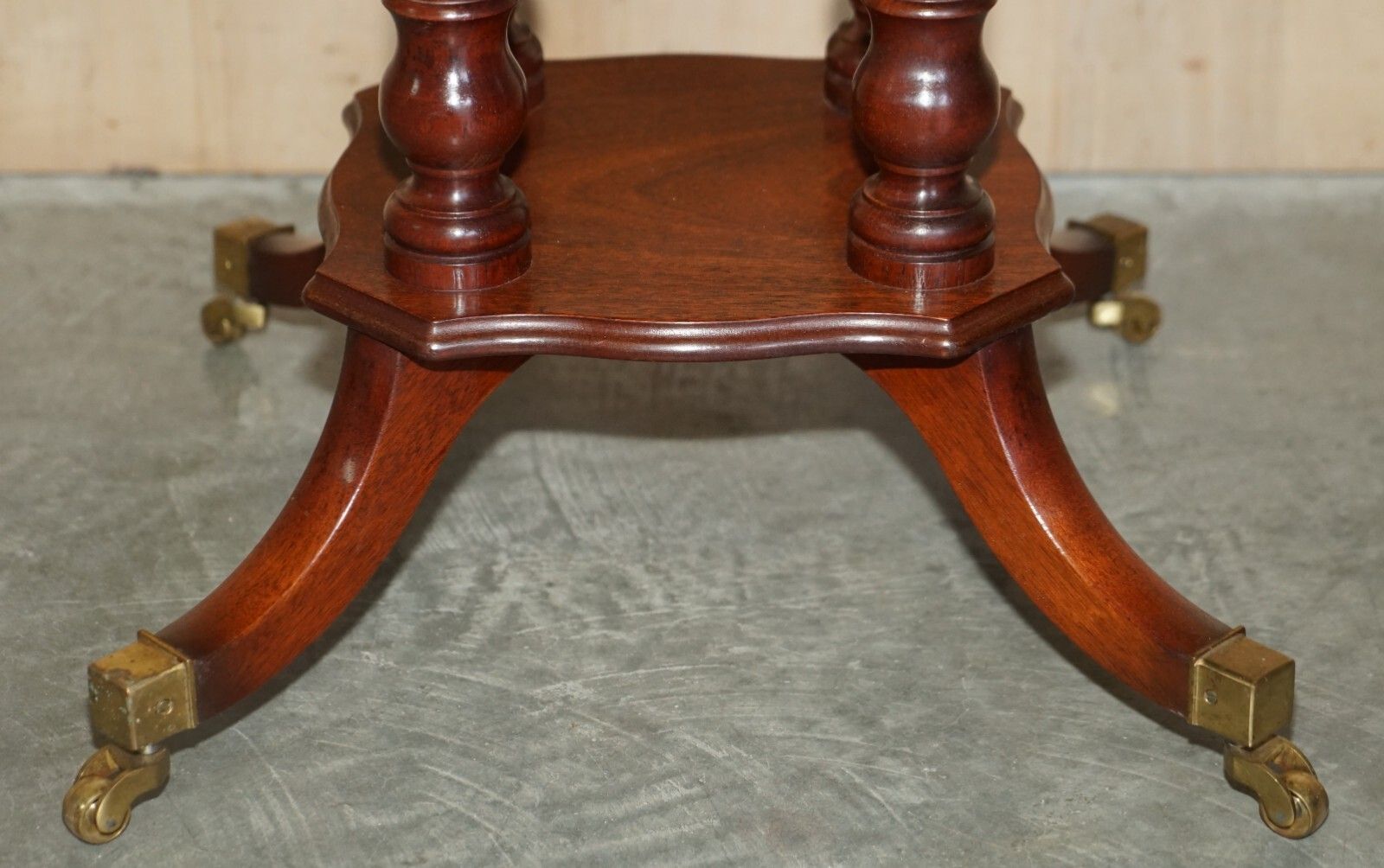 Pair Of Restored Flamed Mahogany Side End Lamp Wine Tables English Brass Castors photo buy