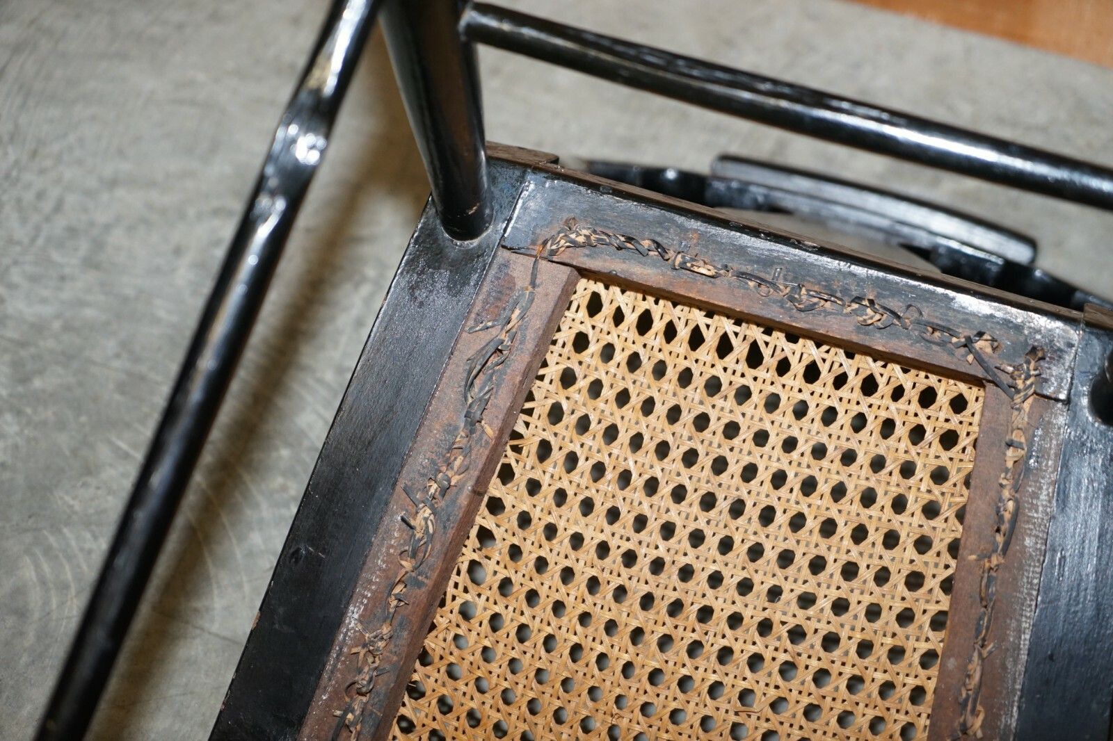 photo furniture Important Circa 1825 Georgian Baltimore Ebonised Painted Gilt Bergere Side Chair