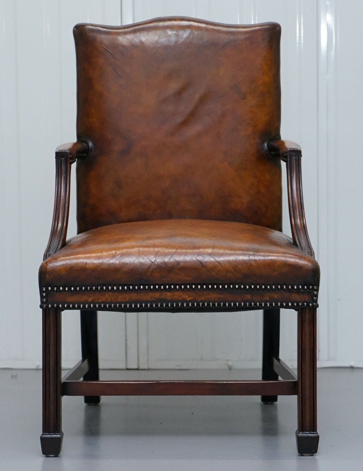 Lovely Early 19th Century Restored Gainsborough Carver Armchair In Brown Leather photo furniture