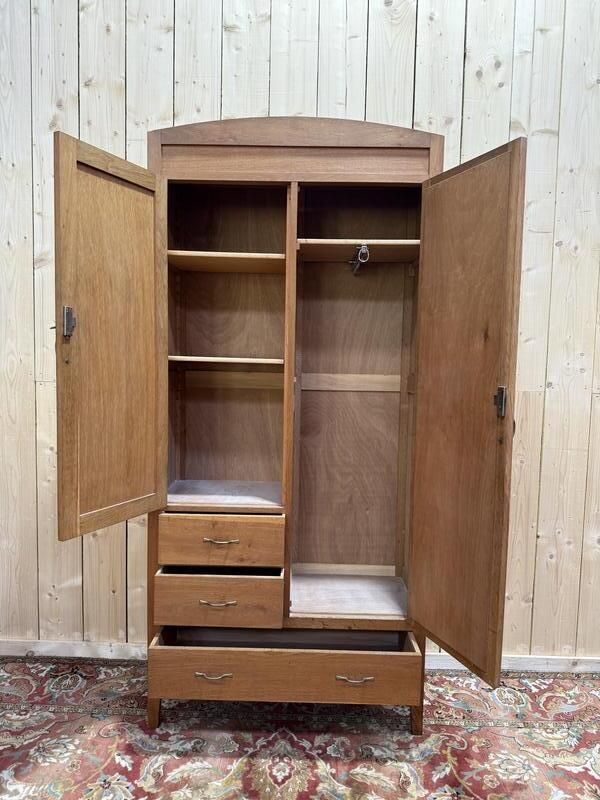 Armoire   Penderie En Chêne Massif époque 1950/1960 photo 610.0