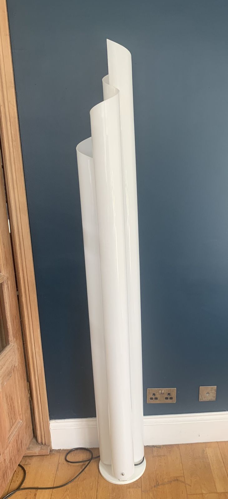 Vico Magistretti For Artemide Chimera Floor Lamp, Italy, 1970s photo 1600.0