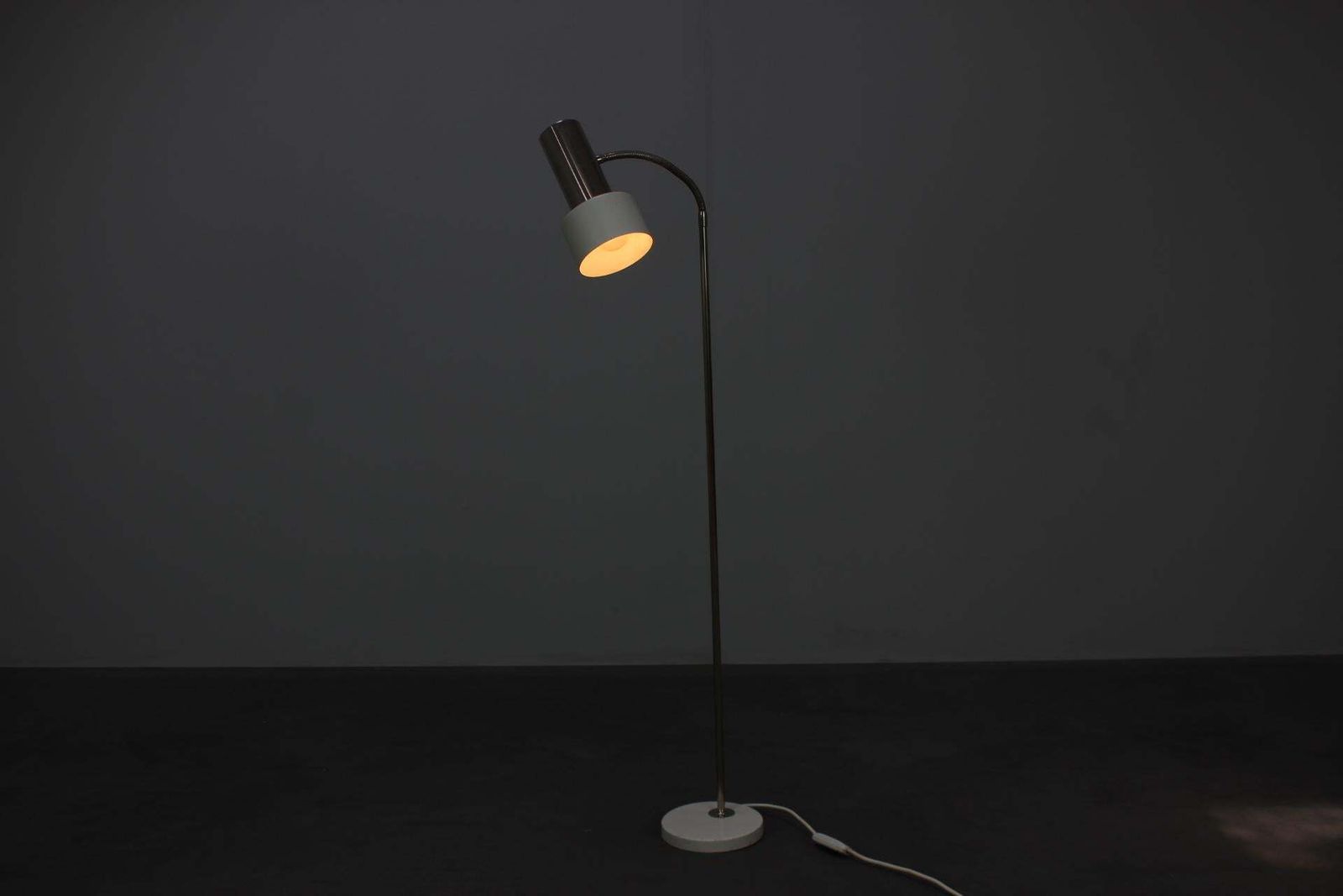 photo furniture Mid Century Floor Lamp, 1970s, Czechoslovakia