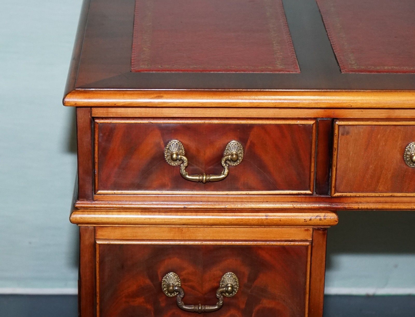 Maple Waring & Gillow Twin Pedestal Desk With Leather Top photo Furniture