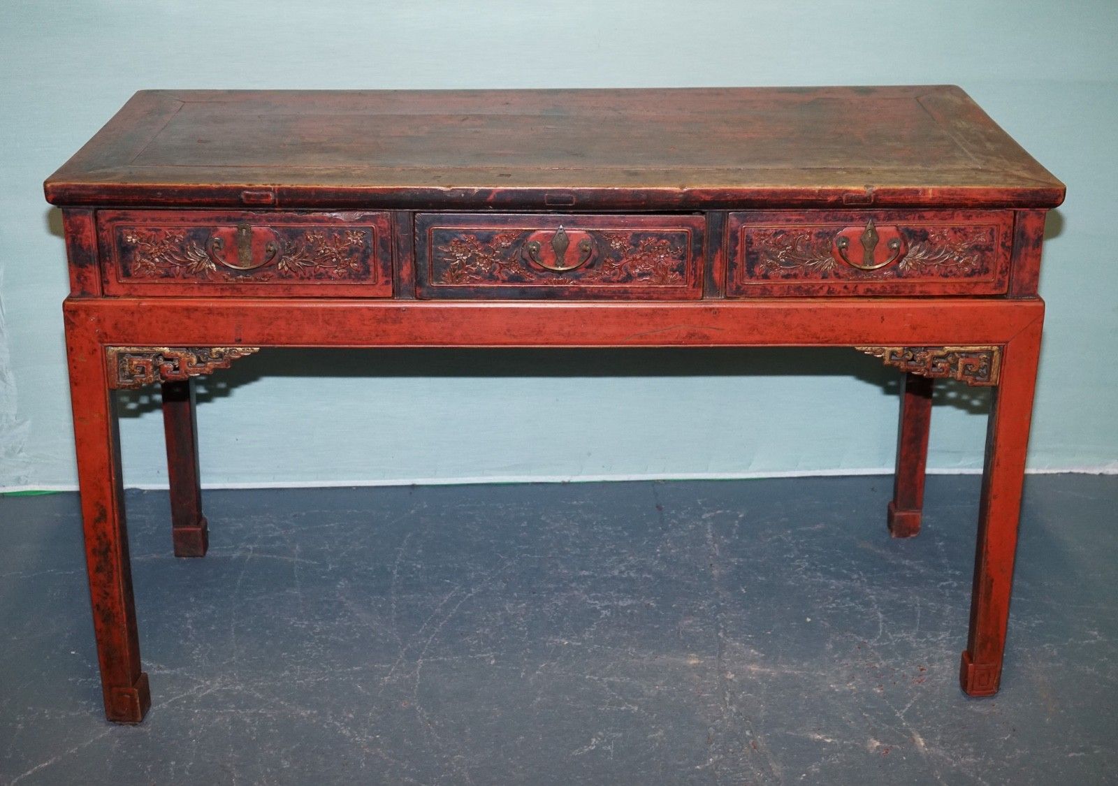 1800 Antique Qing Dynasty Lacquered Oriental Chinese Console Table Carved Floral photo Furniture