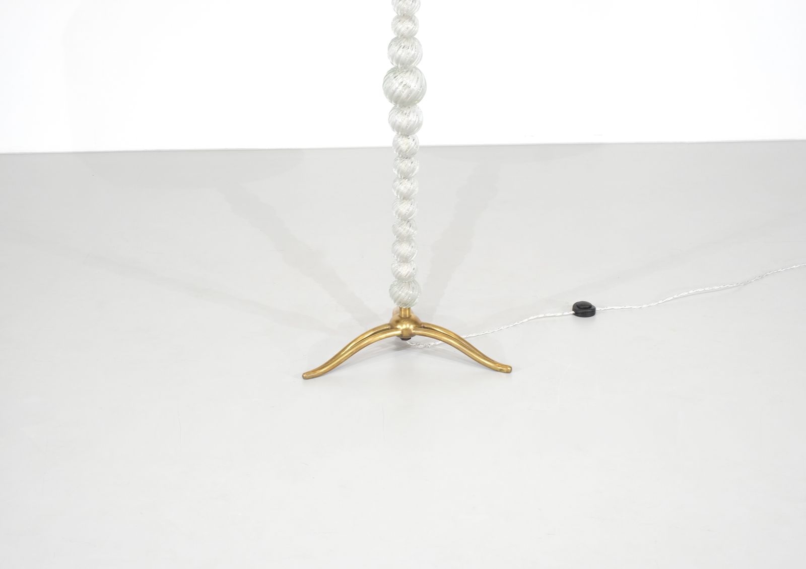 photo vinterior Floor Light In Murano And Bronze Attributed Attributed To Seguso Vetri, Italy.