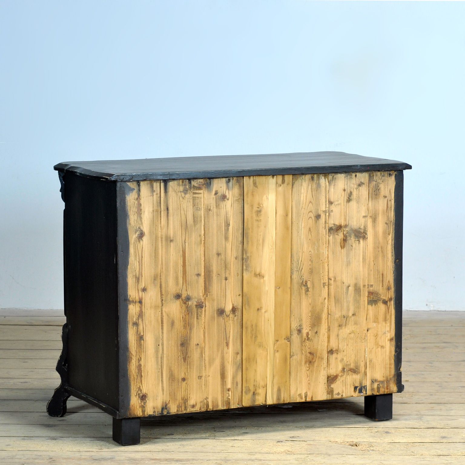 photo vinterior Oak And Pine Chest Of Drawers, 1910s
