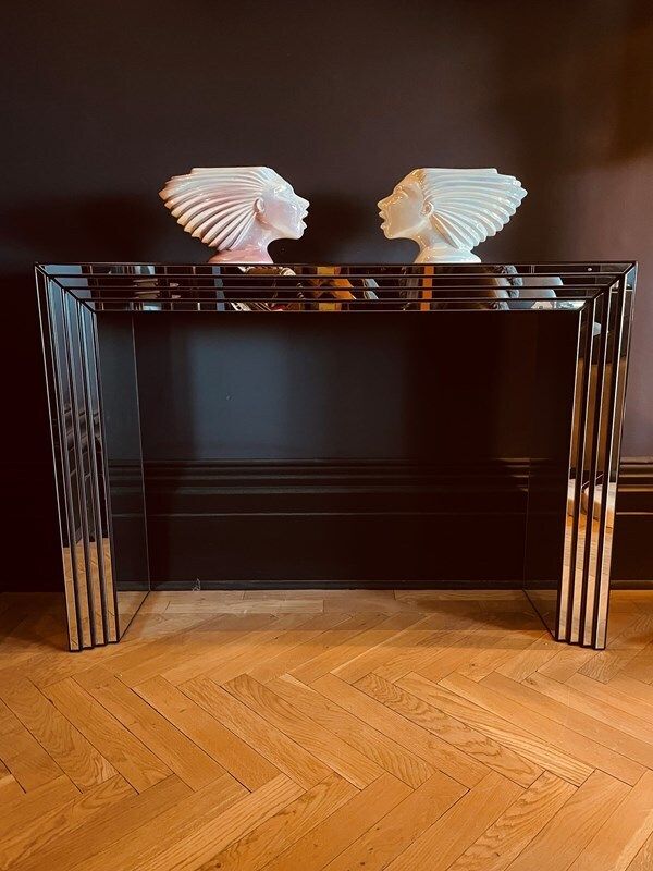 Mirrored Console (Matching Mirror Avail.)