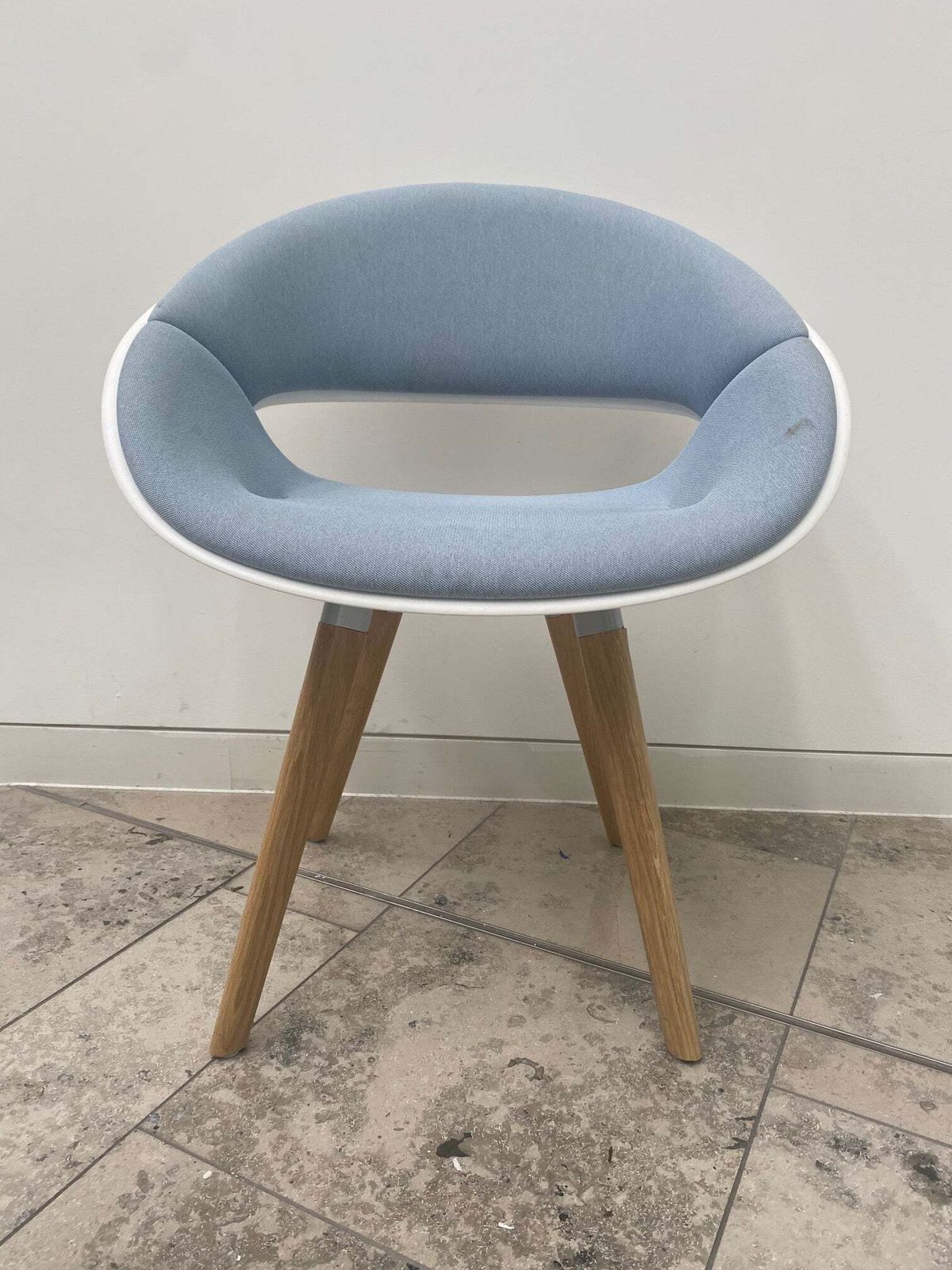 Used Kusch & Co Volpino 8240 Reception/Breakout/Arm Chair In Pale Blue & White (1 X Pair Of )