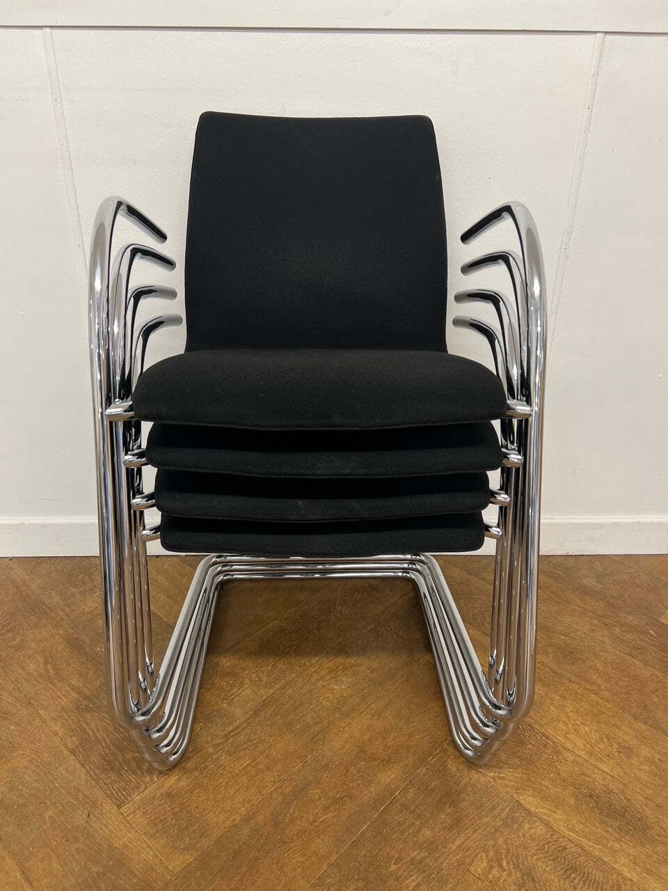 Used Kusch & Co Ona Plaza 8500 Chair In Black Cloth Set Of 4 photo Furniture