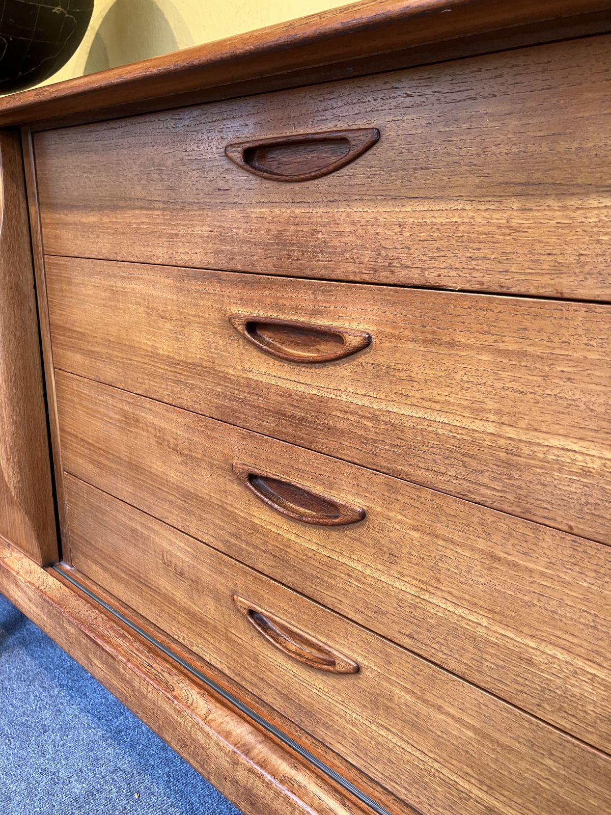 photo furniture Original 1960s Sideboard By Clausen, Denmark