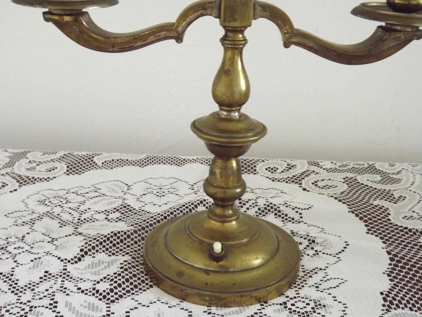 French Antique Boulotte Style 2 Light Table Lamp With Pleated Cream Shade   French Antique Lighting. Table Lamp. Desk Lamp. Reading Lamp. photo vinterior