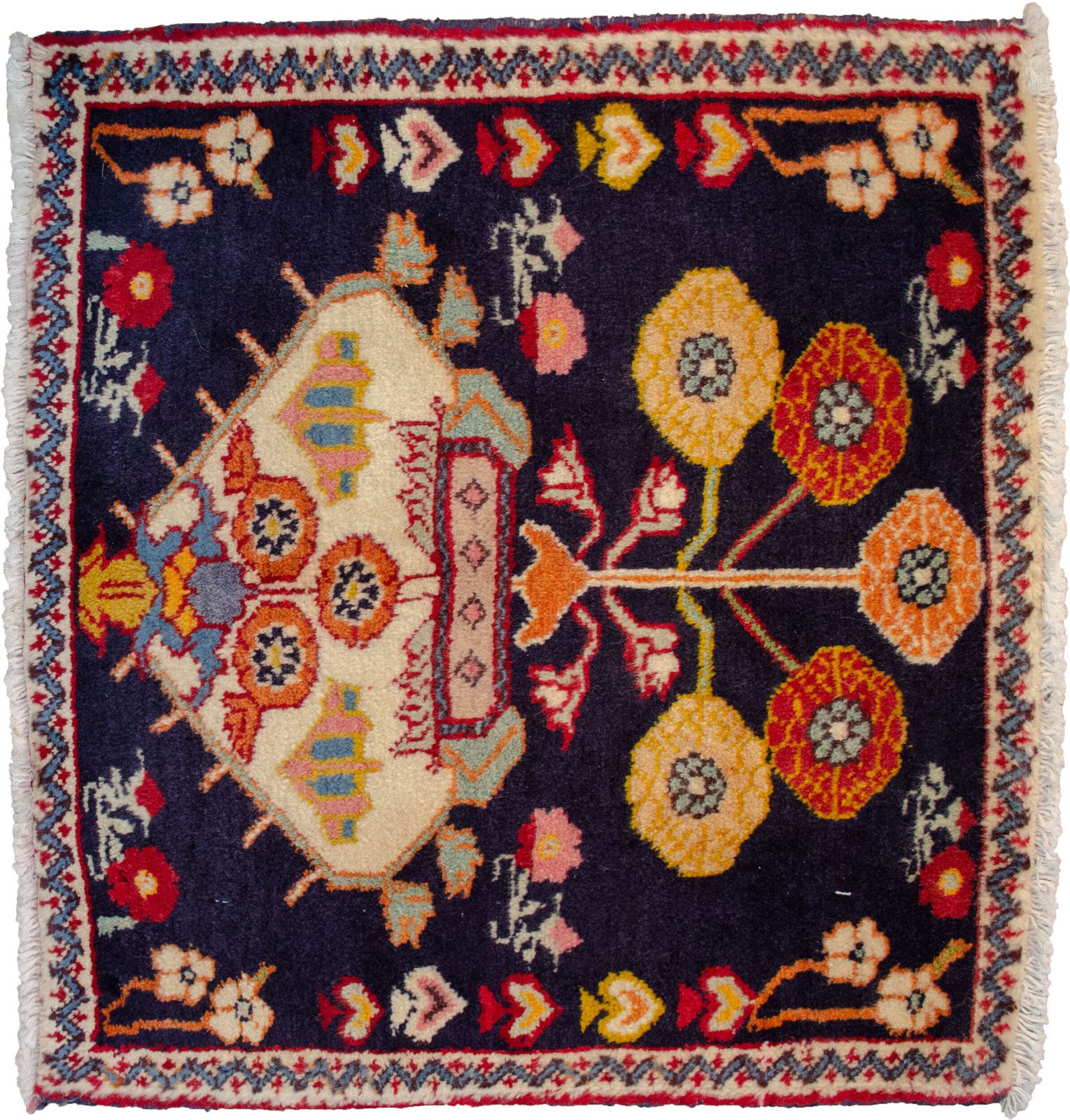 Vintage Qashqai Bag Face 53x57cm photo for sale