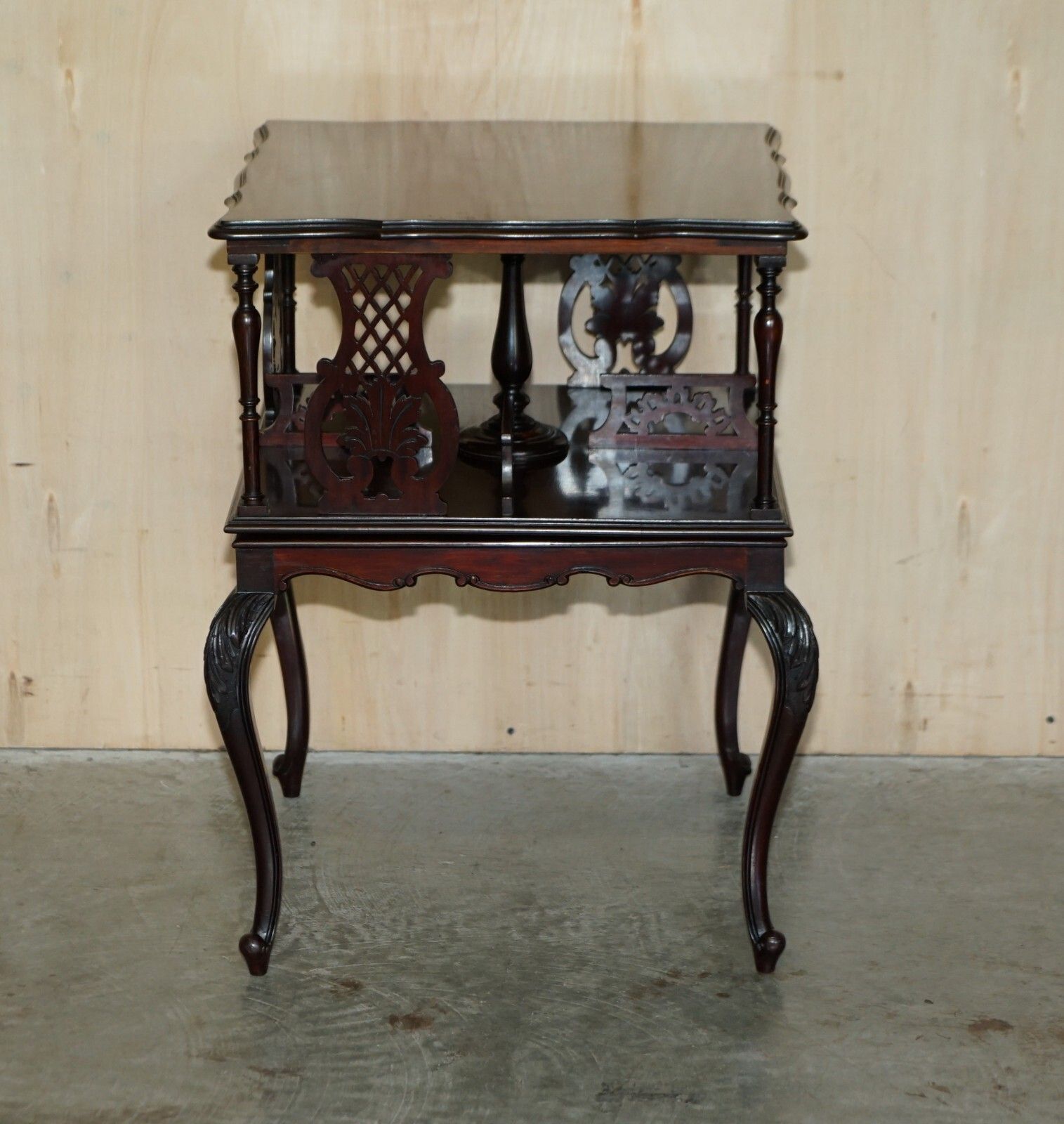 1850.0 Fine Antique Victorian Aesthetic Movement Mahogany Revolving Bookcase Book Table photo