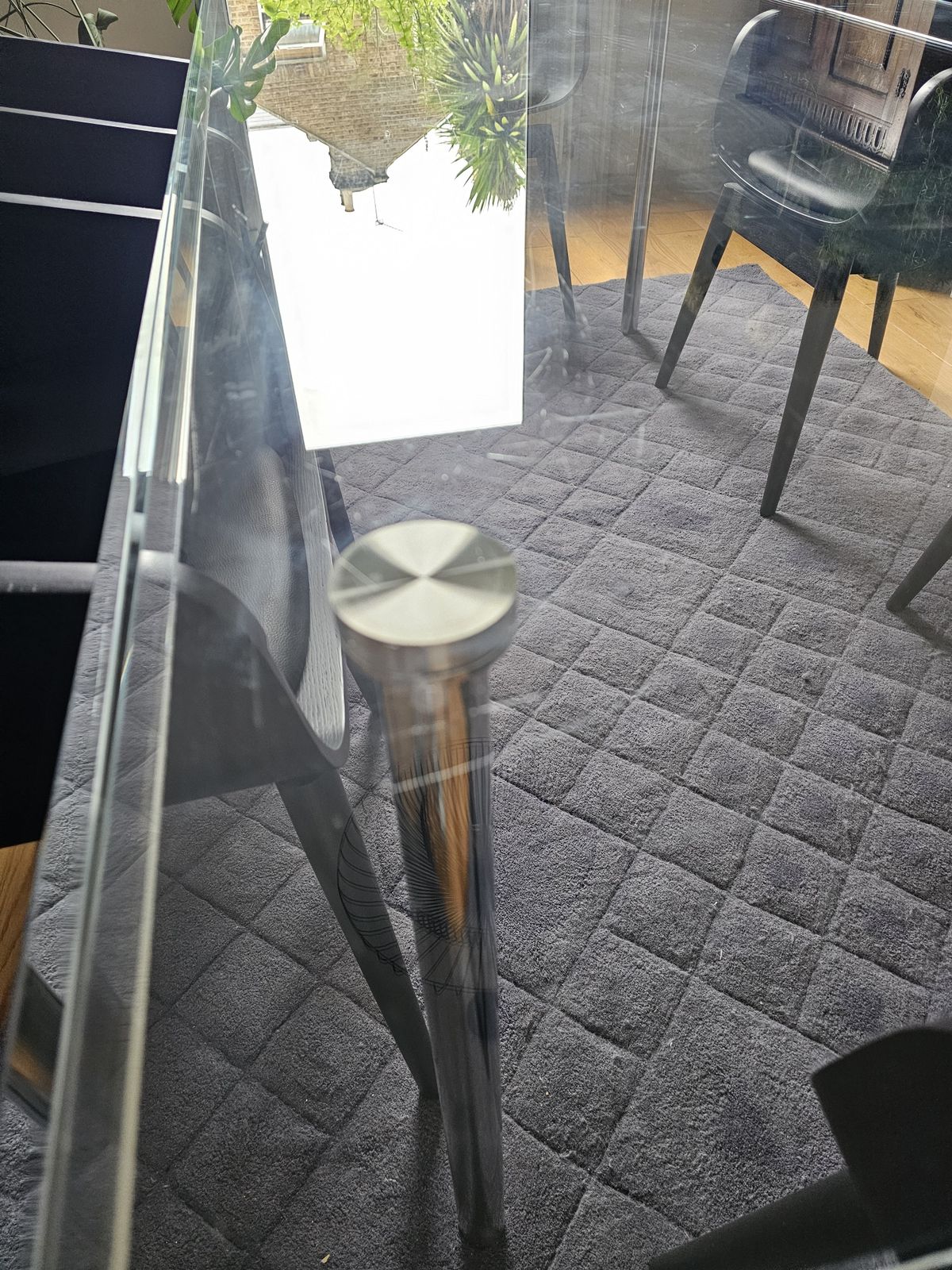 6 Seater Glass Dinning Table