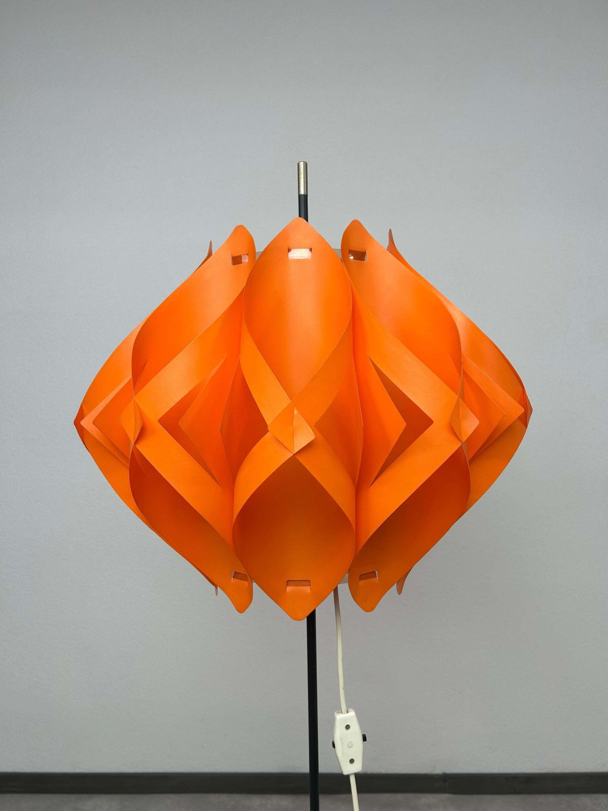 Orange Floor Lamp By Milanda Havlova   Vest Leuchten photo for sale