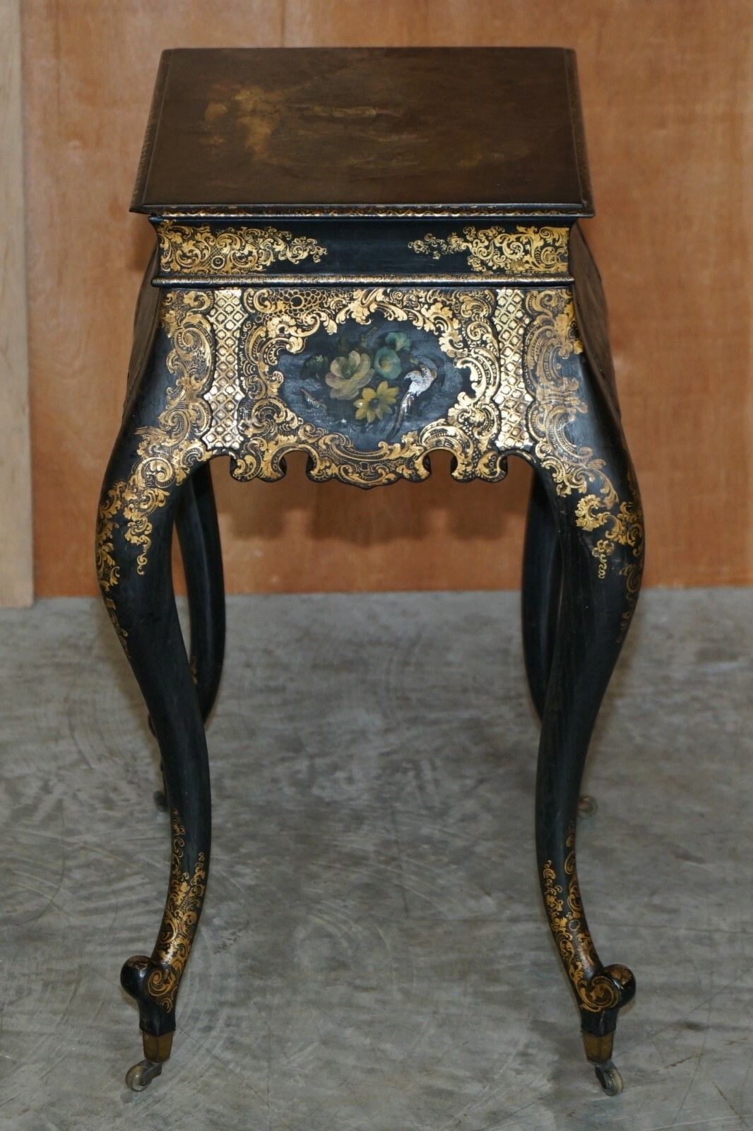 photo for sale Georgian Antique Circa 1800 George III Chinese Lacquer & Gold Gilt Work Table