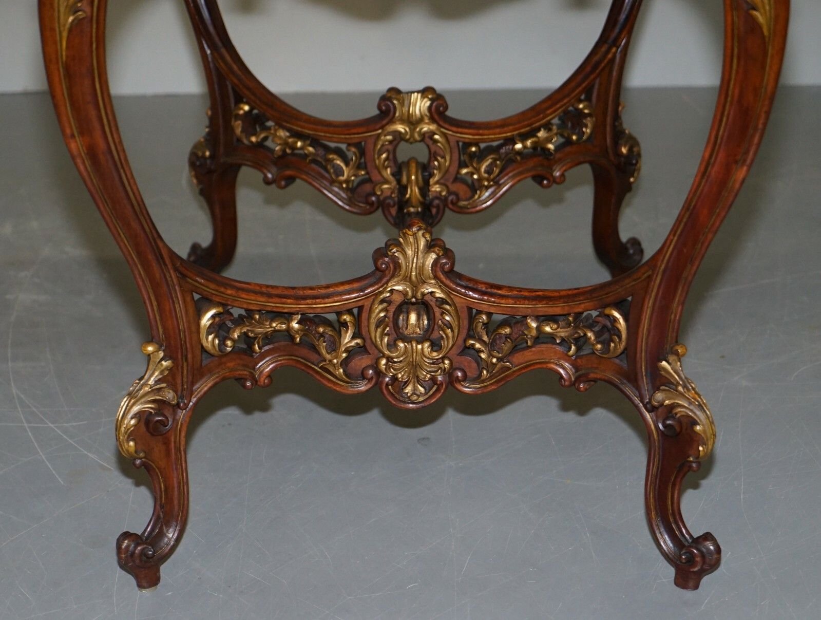 Lovely Circa 1900 Late Victorian French Pine Brown Leather Gold Gilt Desk Table photo vintage