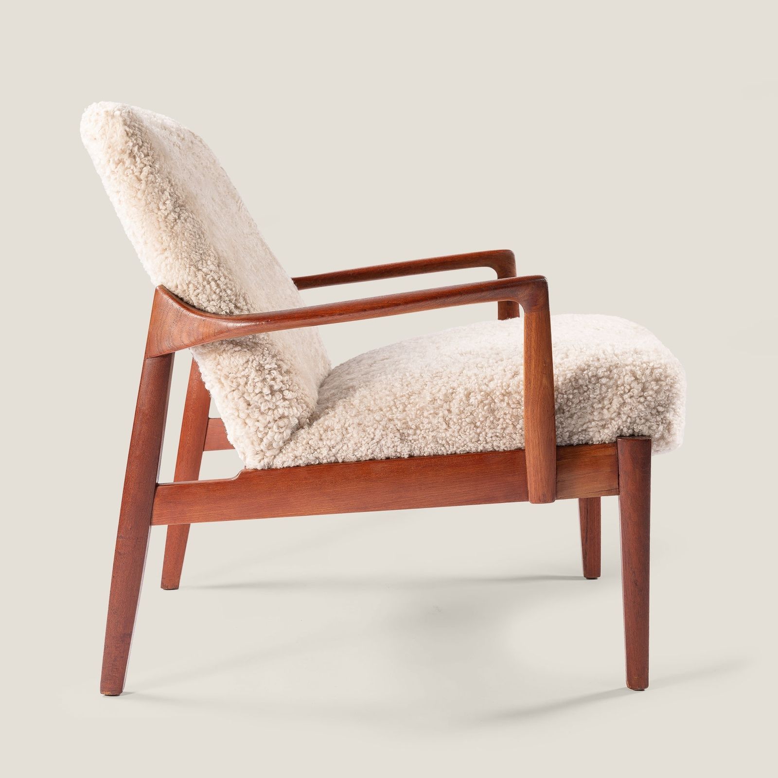 Model Fd125 Armchair – Tove & Edvard Kindt Larsen photo vinterior