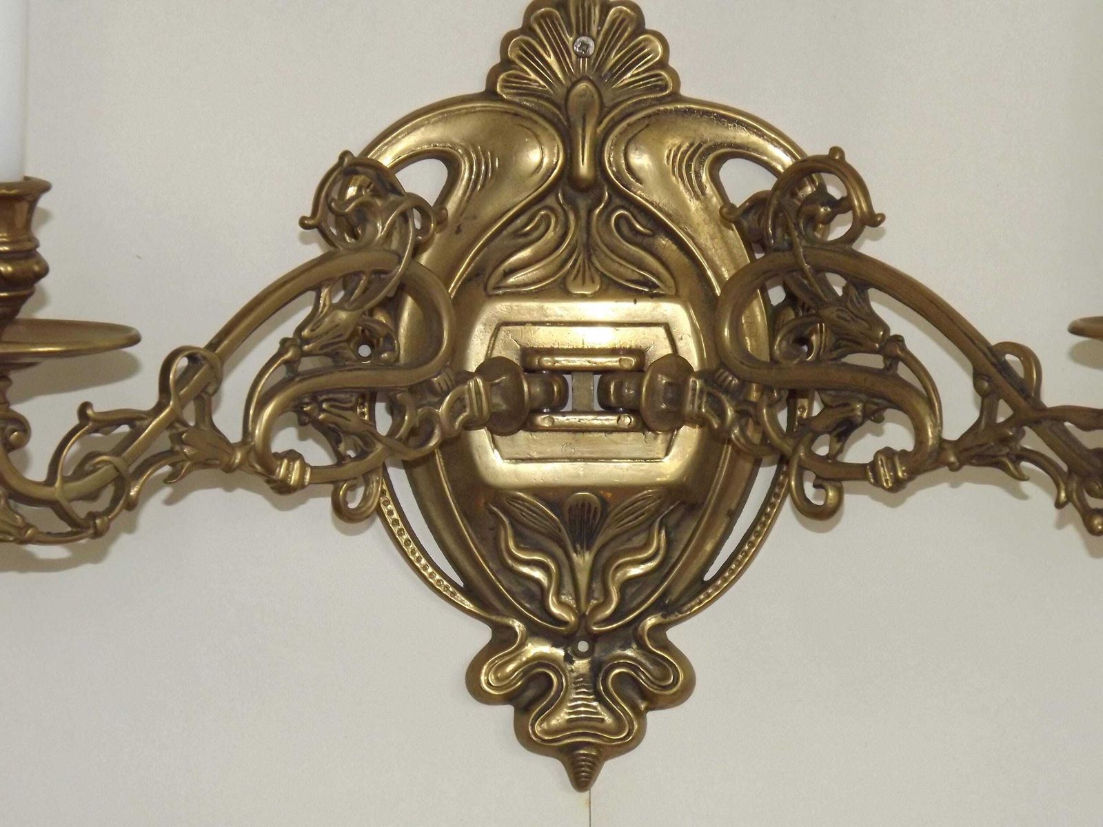 Grande applique de piano Art déco française à deux bougies en bronze, éclairage d'époque français. Applique de piano à bougie en bronze. Applique murale à bougie. photo Décoration