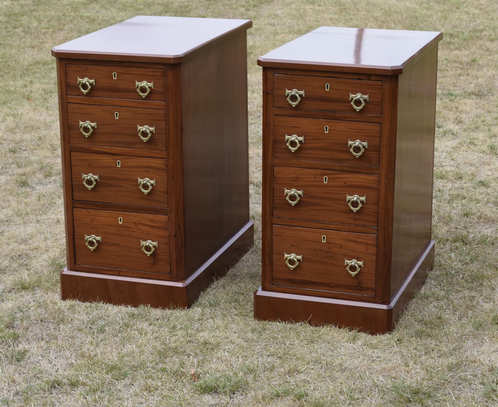 Pair Of Victorian Bedside Chests photo Furniture