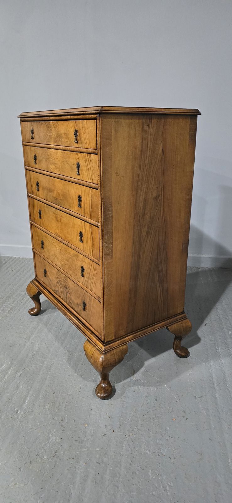 Top Quality Walnut Chest Of Drawers photo 895.0
