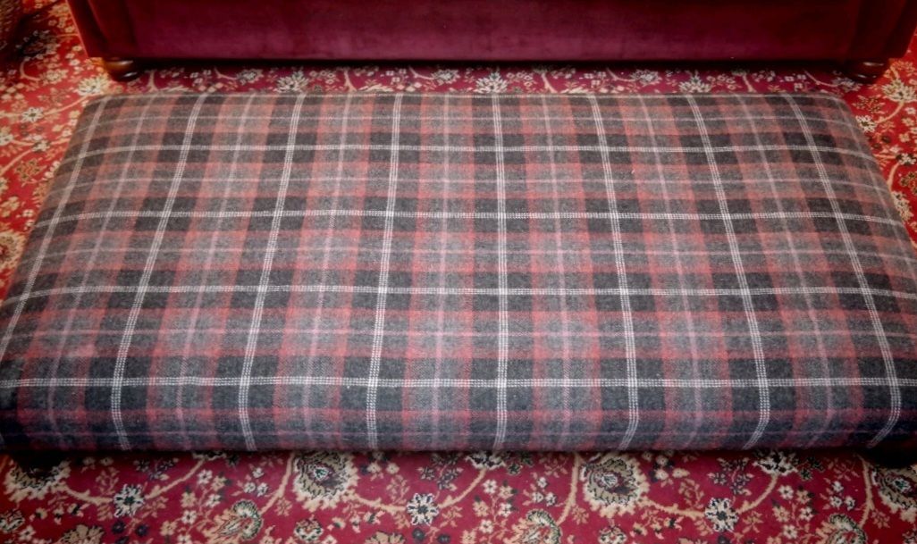 Stunning Tetrad Extra Large Harris Tweed Footstool Ottoman Macleod Check photo vinterior