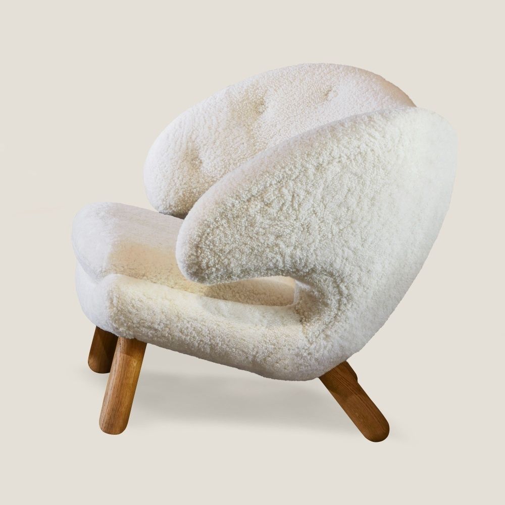 Vintage Pelican Armchair – Finn Juhl photo for sale