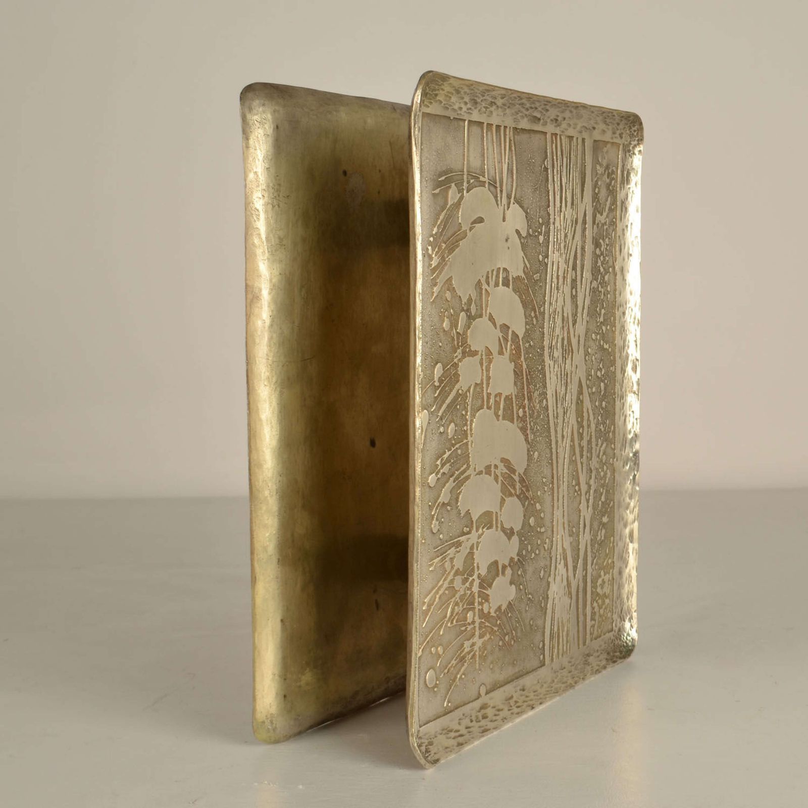 photo furniture Large Double Door Handles With Etched Silver Plated Texture