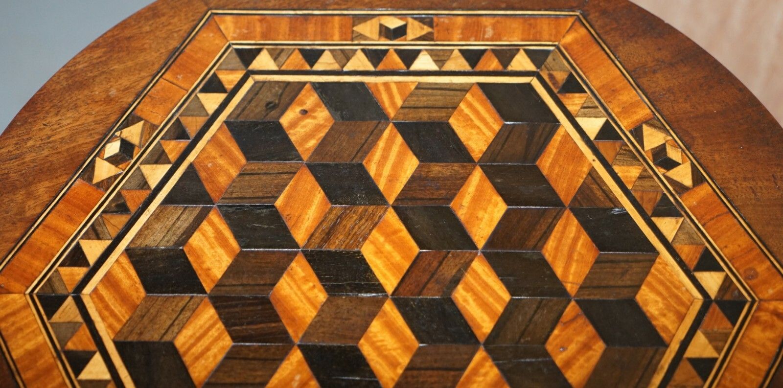 Rare Victorian Mahogany Occasional Table, Geometric Parquetry Inlaid Wood Top photo vinterior